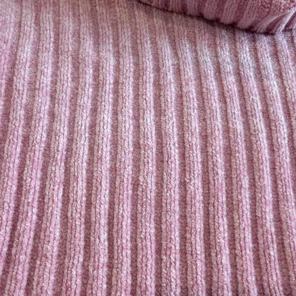 Pink Ribbed Turtleneck Sweater - Picture 2 of 3